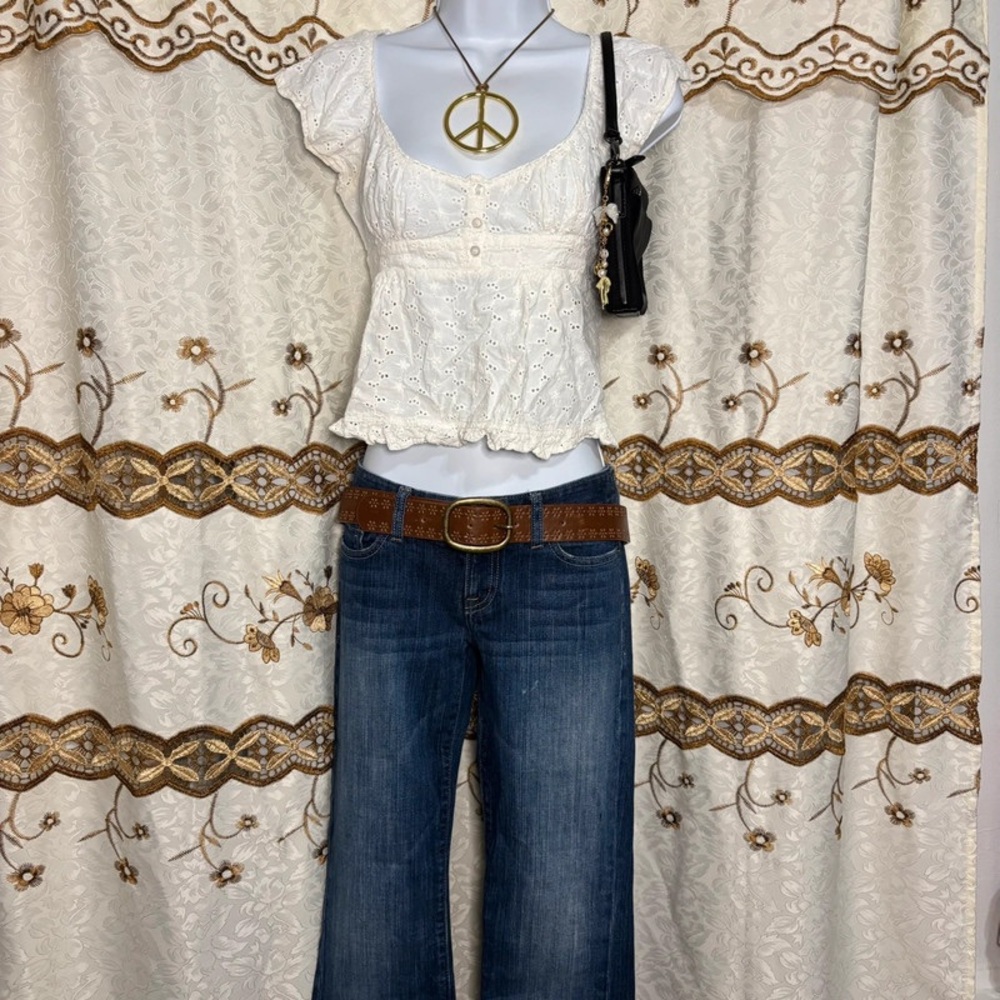 White Eyelet Top with Blue Jeans